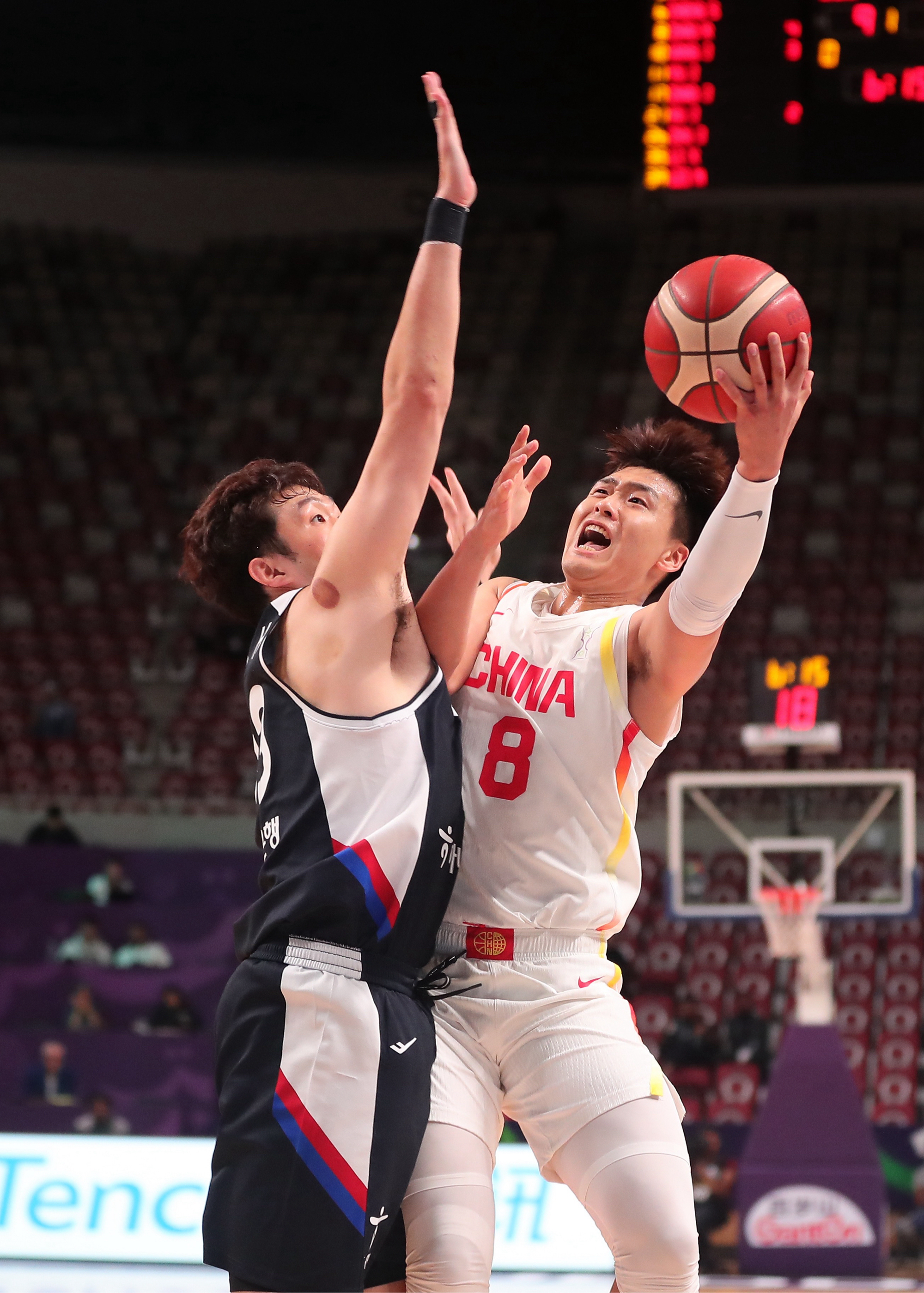 kaiyun-包含今晨体能课后，曼联遗憾出局备战CBA季后赛，态度坚定，年轻球员得到机会的词条